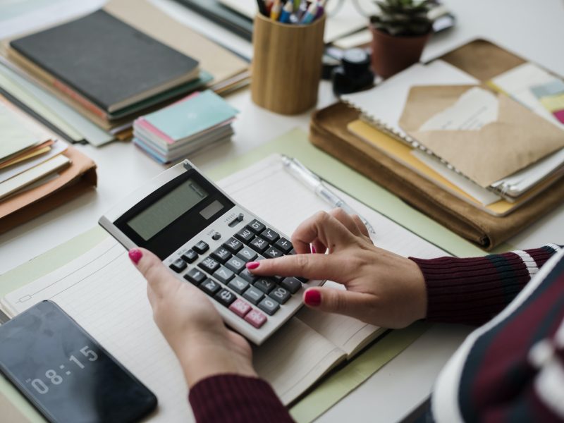 woman-accountant-working-on-the-desk.jpg